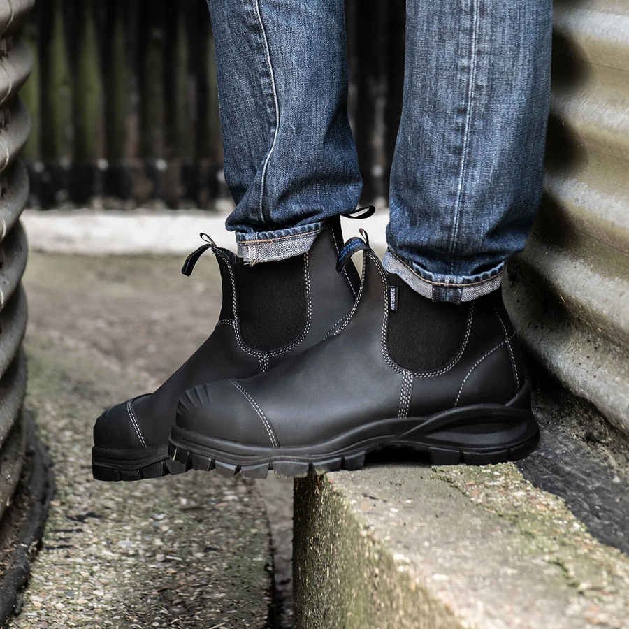 Blundstone 910 Lavskaftet Vernesko med Stålhette og Kevlarsåle